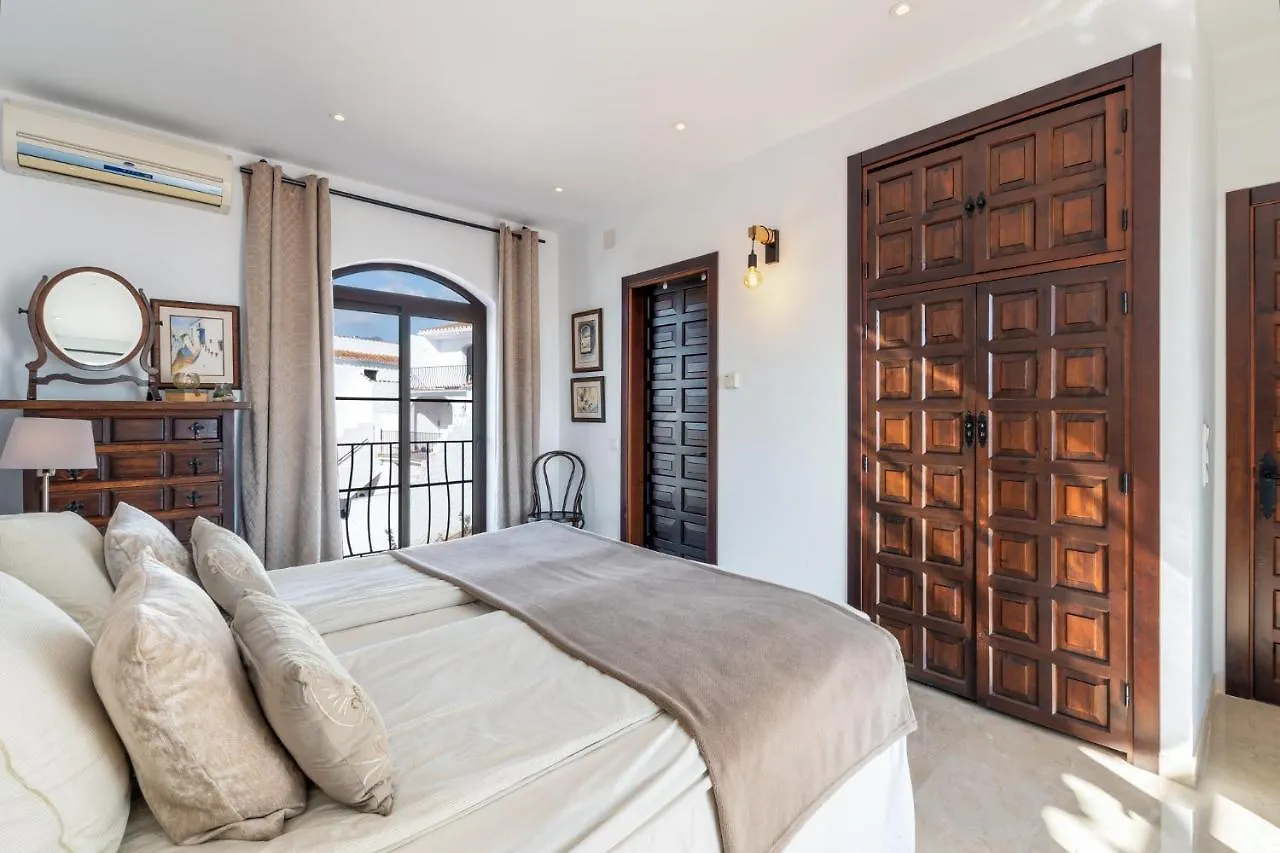 Villa Caroline Nerja