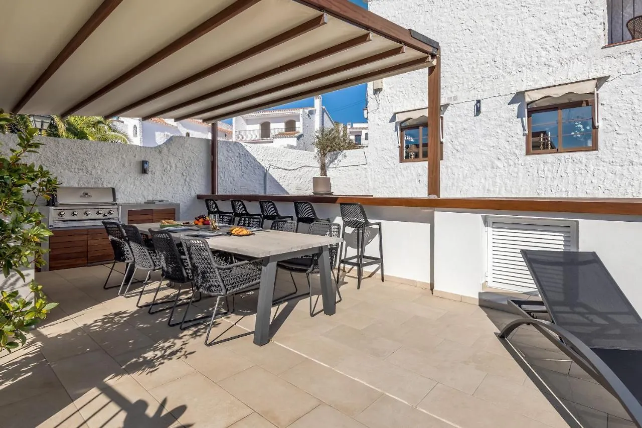 Villa Caroline Nerja 0*,  Spain