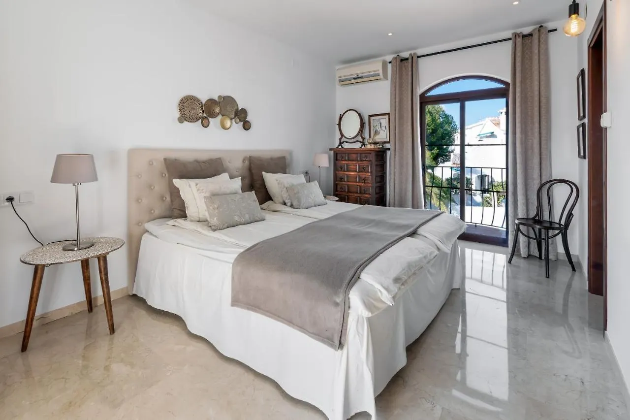 Villa Caroline Nerja 0*,  Spain